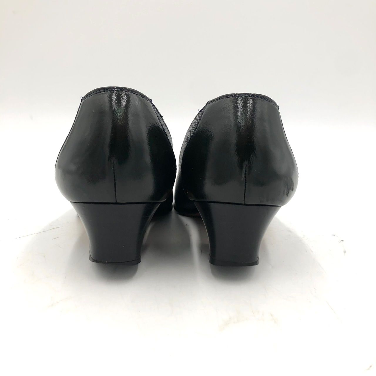 フェラガモ パンプス 24cm 7B ブラック 黒 レザー Salvatore Ferragamo 