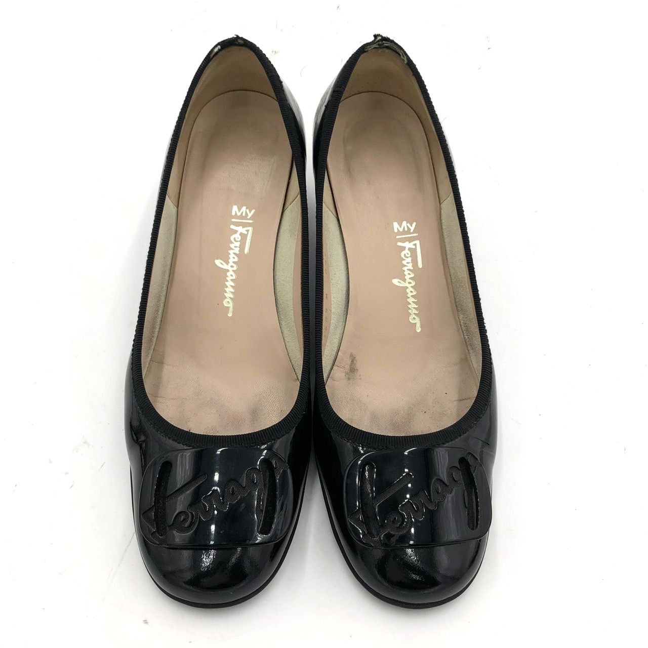 サルヴァトーレフェラガモ パンプス 7.5 25cm 黒 エナメル チャンキー