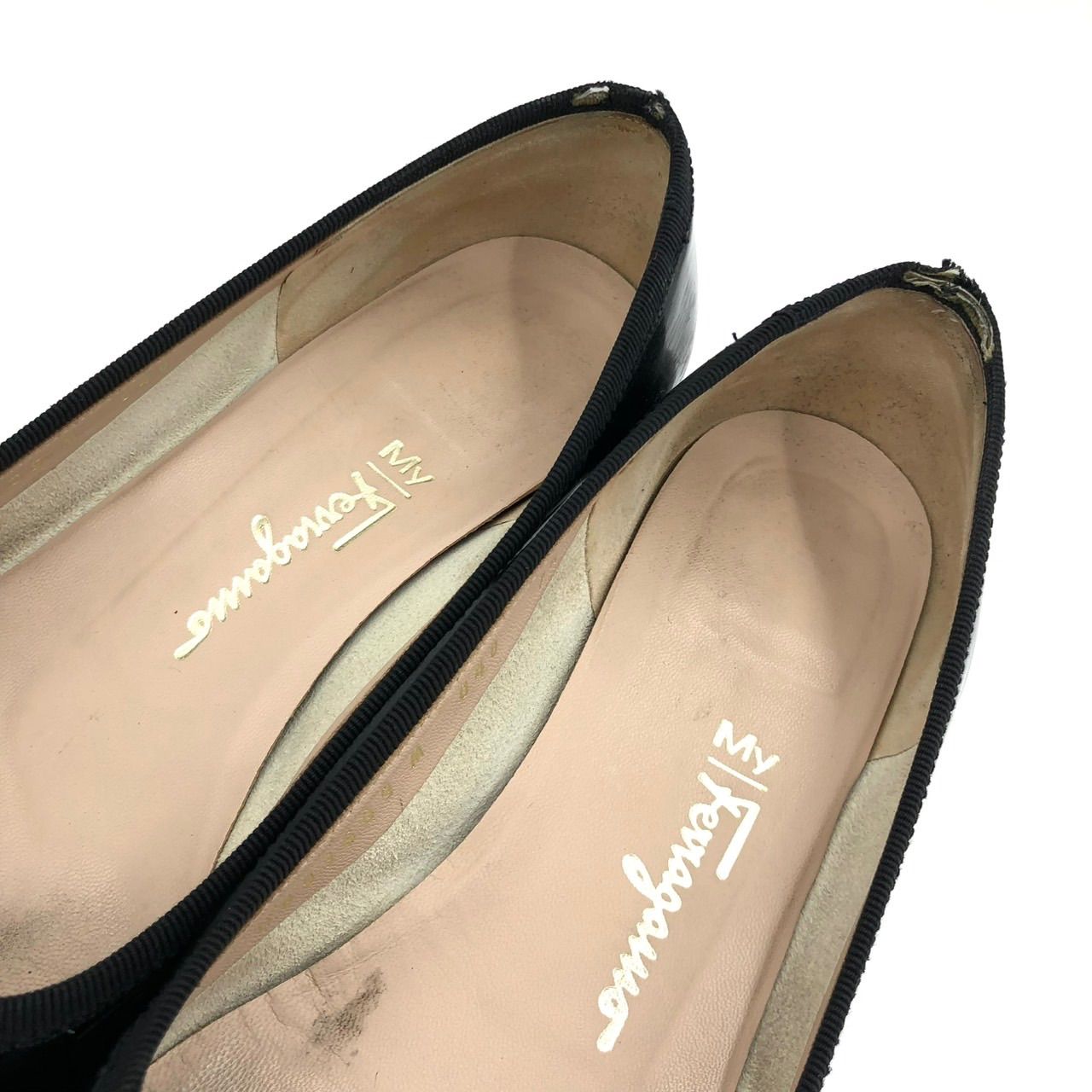 サルヴァトーレフェラガモ パンプス 7.5 25cm 黒 エナメル チャンキー