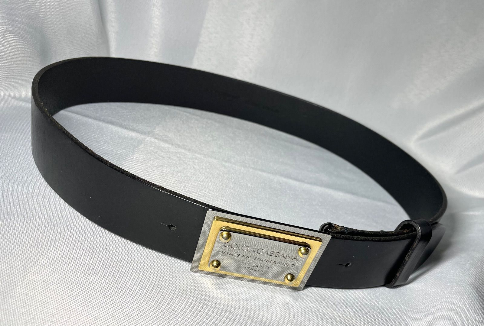 DOLCE&GABBANA ドルチェ&ガッバーナ ブランドロゴバックル レザー