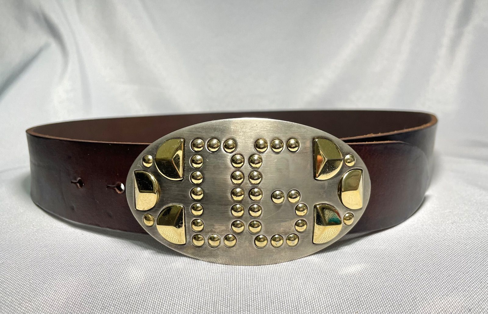 DOLCE&GABBANA ドルチェ&ガッバーナ DGロゴスタッズバックル レザー