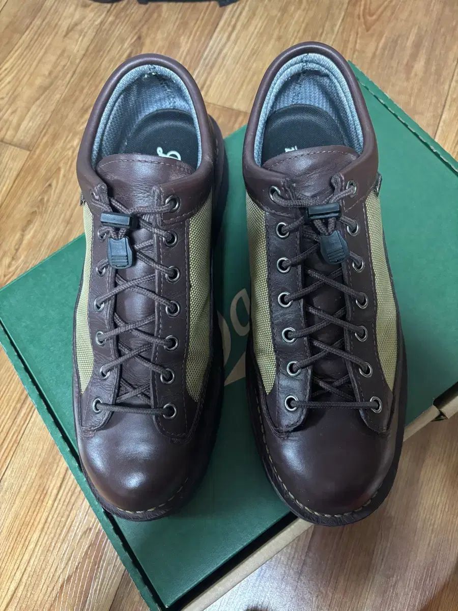 ダナー フィールド ロー ゴアテックス ブラウン 270