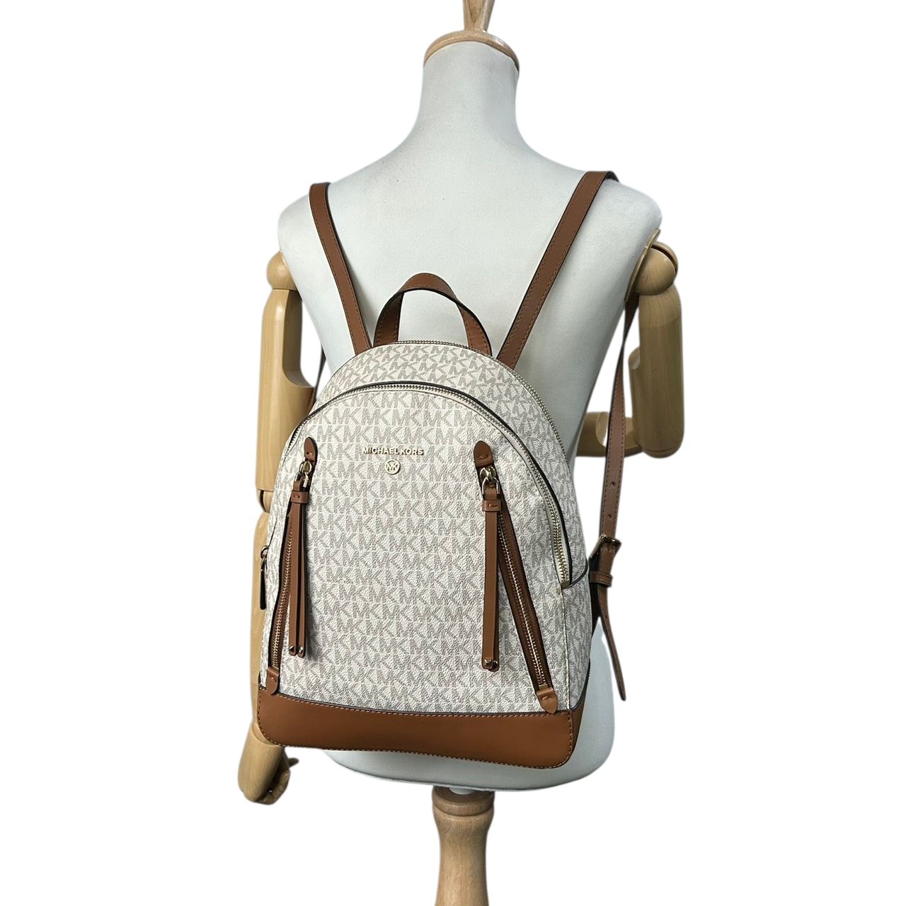 KORS バックパック アイボリー/ブラウン 美品】 マイケルコース MICHAEL KORS リュックサック バックパック