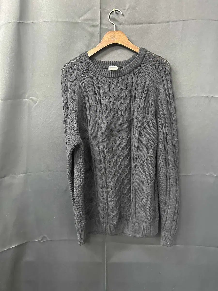 ナイキ ケーブル ニット ブラック セーター