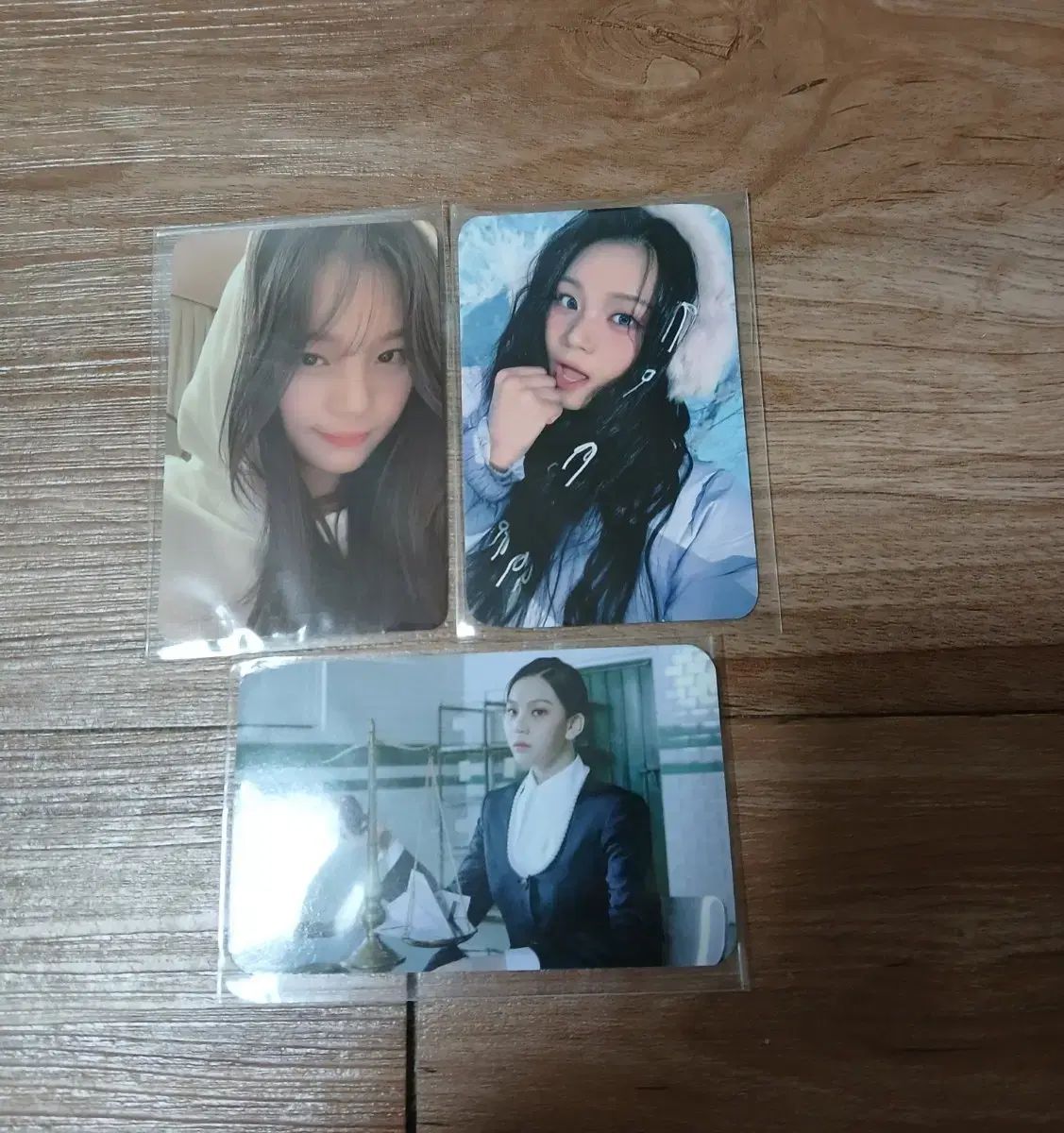 GFRIEND VIVIZ アルバム トレカ まとめ売り VIVIZ（ビビジ）GFRIEND（ジーフレンド）オムジ(UMJI) トレカ まとめ