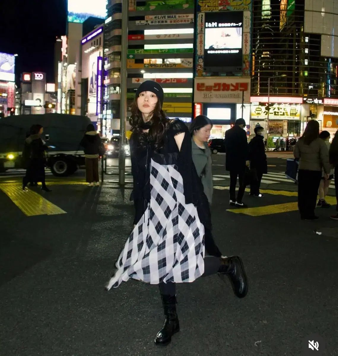 fletta 81 レイ アシンメトリー シフォン ブラック ドレス