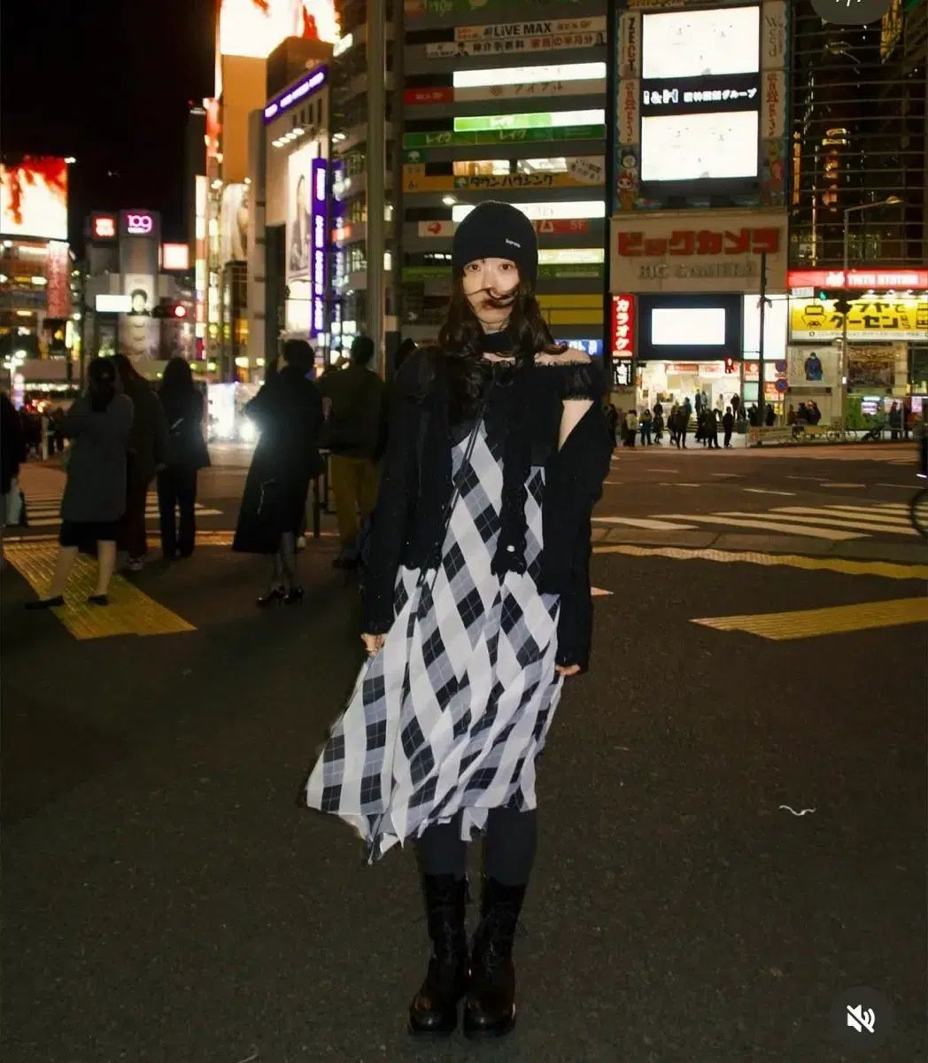 レイ アシンメトリー