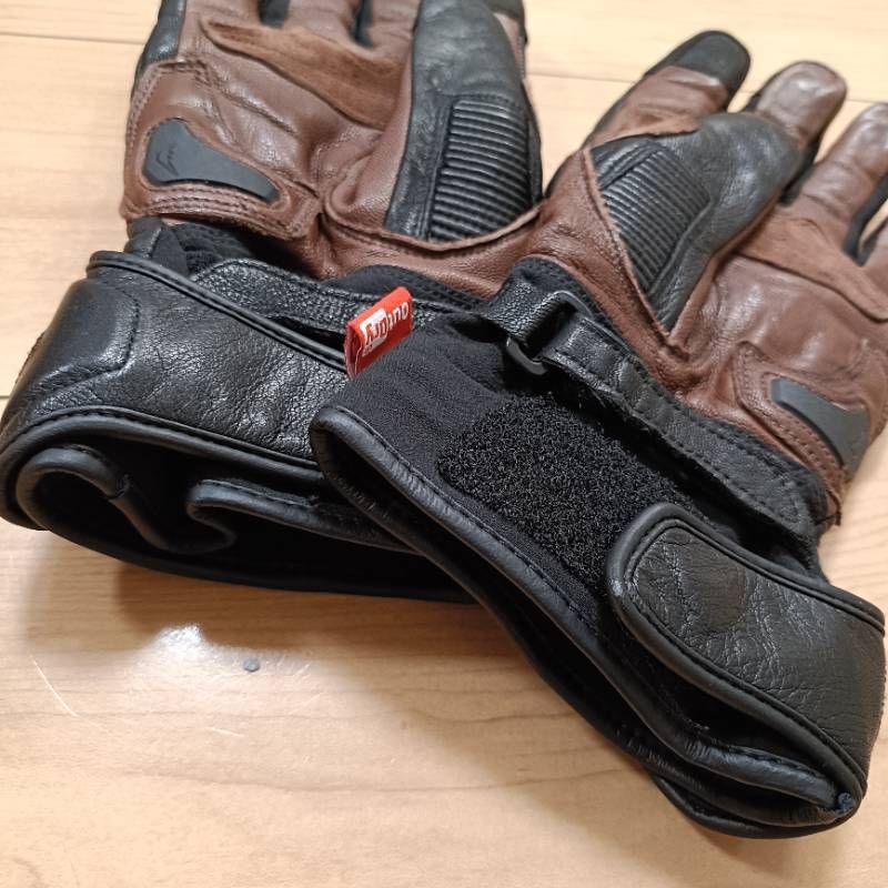 KUSHITANI OUTDRY ADMIRE GLOVESクシタニ K-5595 アウトドライアド