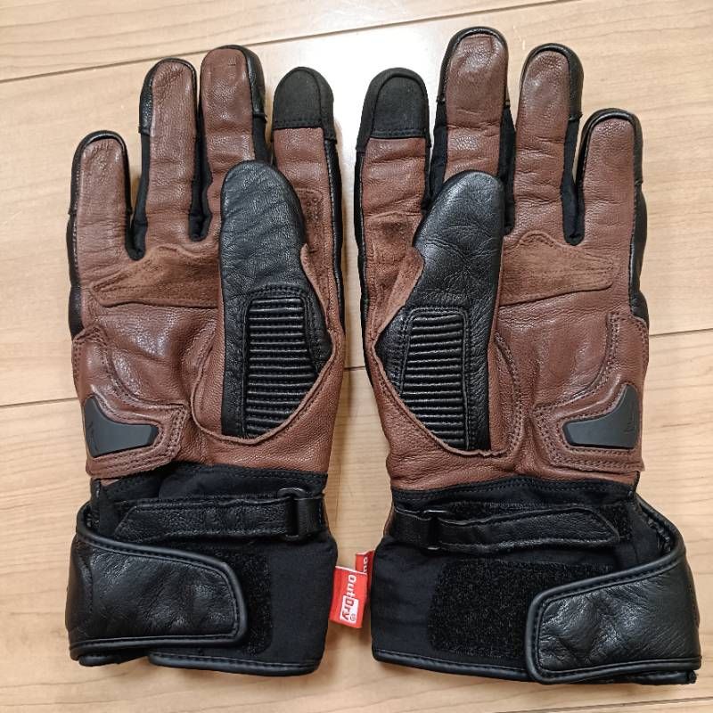 KUSHITANI OUTDRY ADMIRE GLOVESクシタニ K-5595 アウトドライアド