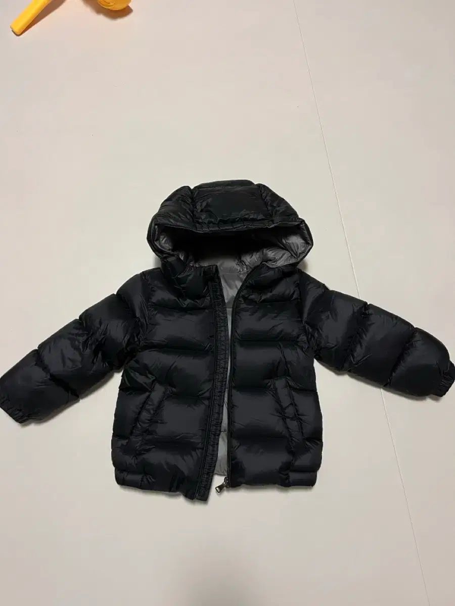 モンクレール macaire ベイビー ダウン 0 2歳