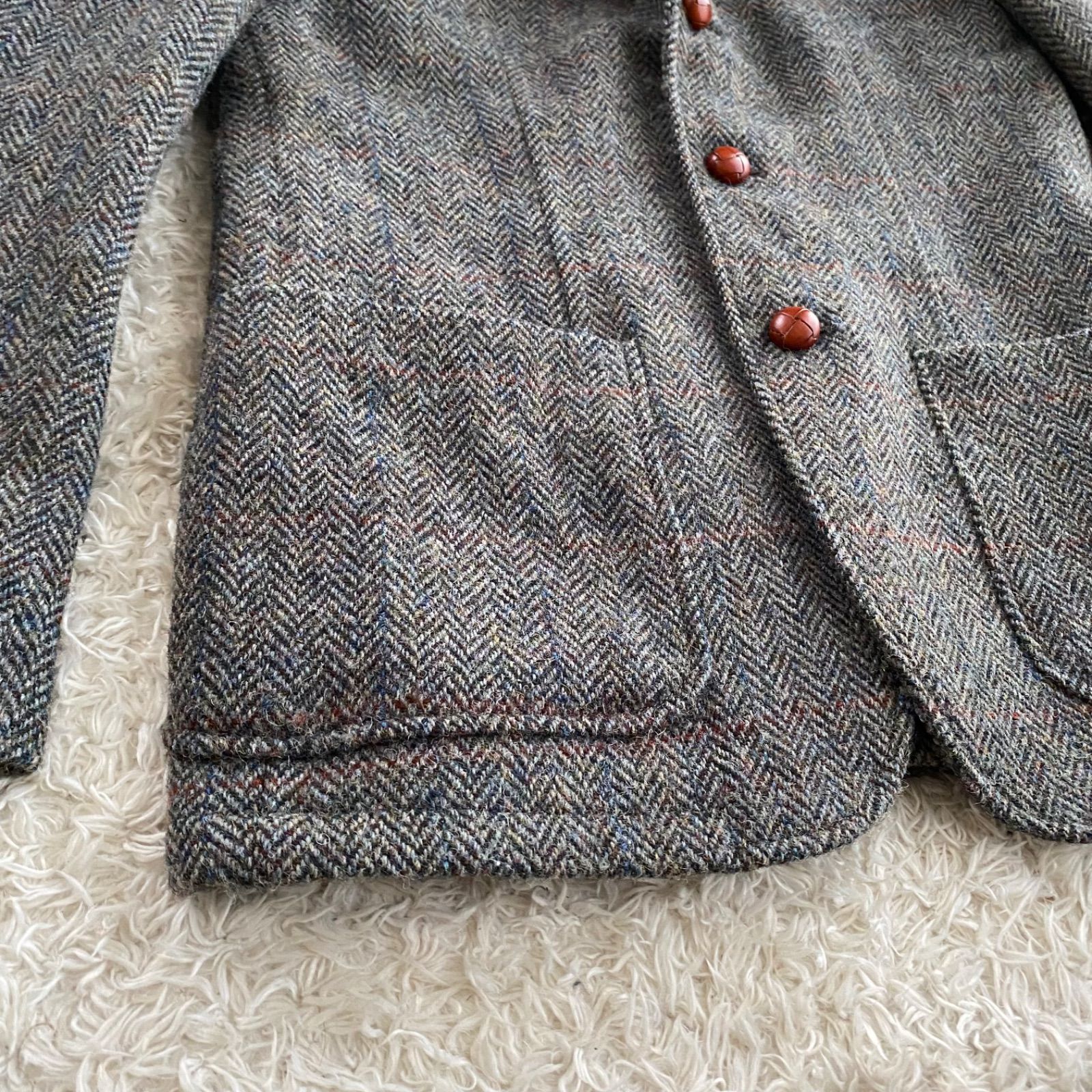 美品 BEAUTY&YOUTH ハリスツイード テーラードジャケット くるみ 美品 BEAUTY&YOUTH ハリスツイード テーラードジャケット くるみ