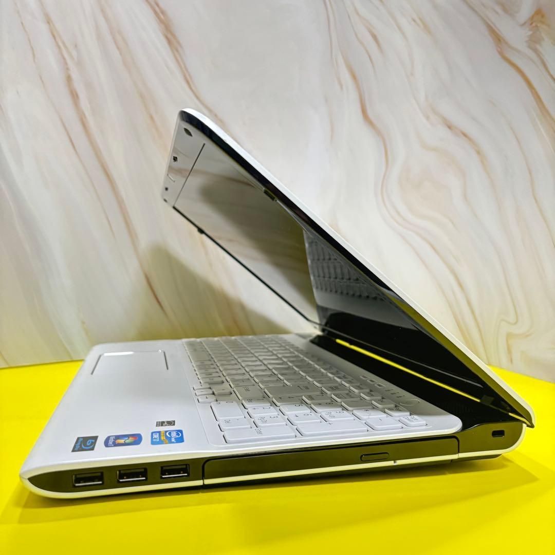 i7＆新品SSD★メモリ8GB★VAIOノートPC★Webカメラ付★オフィス付 VAIO S13 8GBメモリ 爆速SSD ！Office付き i7＆SSD☆メモリ8GB☆VAIO13.3型