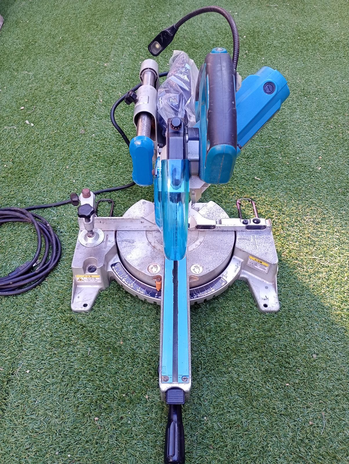 マキタ スライドマルノコ