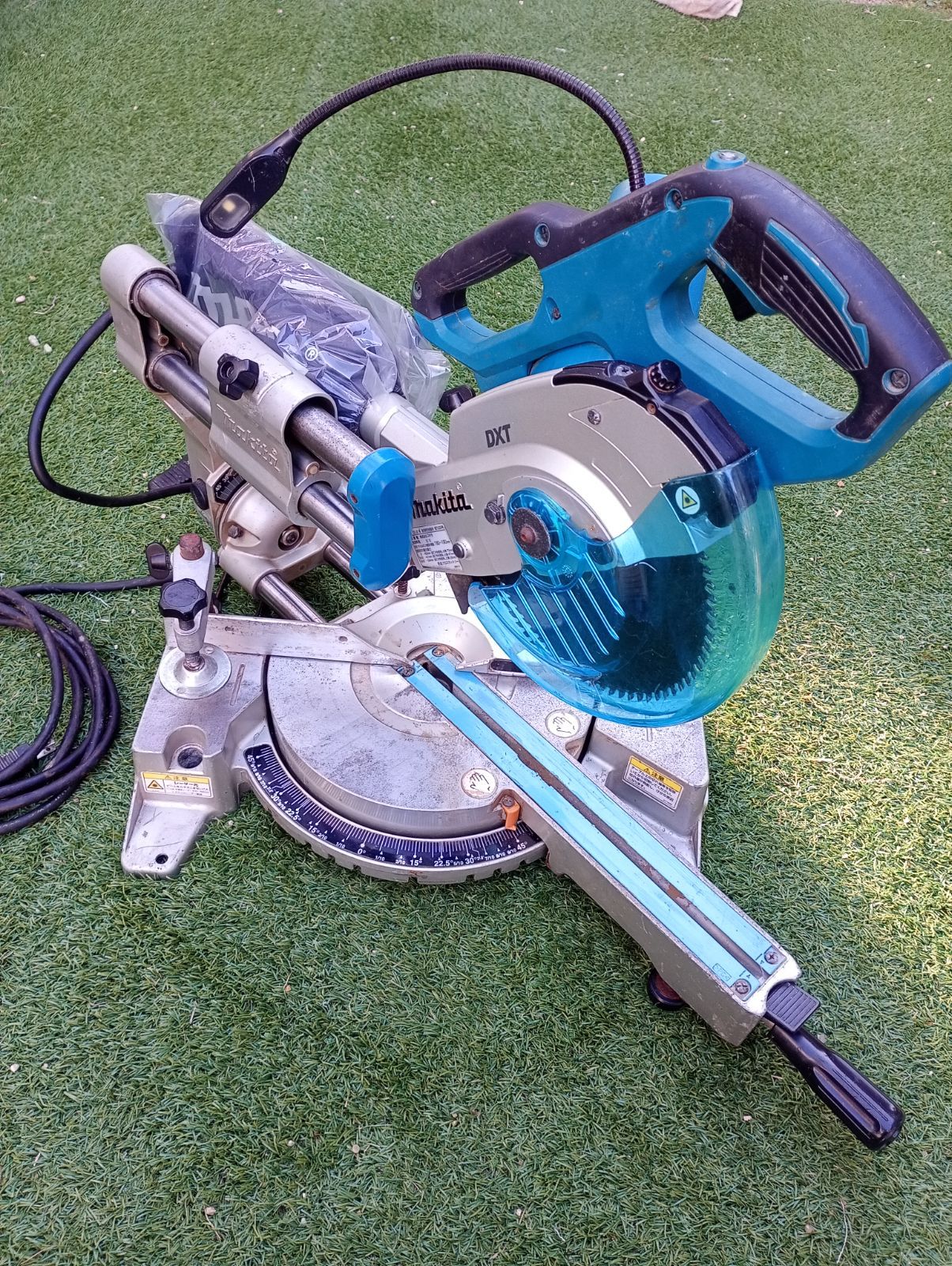 マキタ スライドマルノコ レーザー付