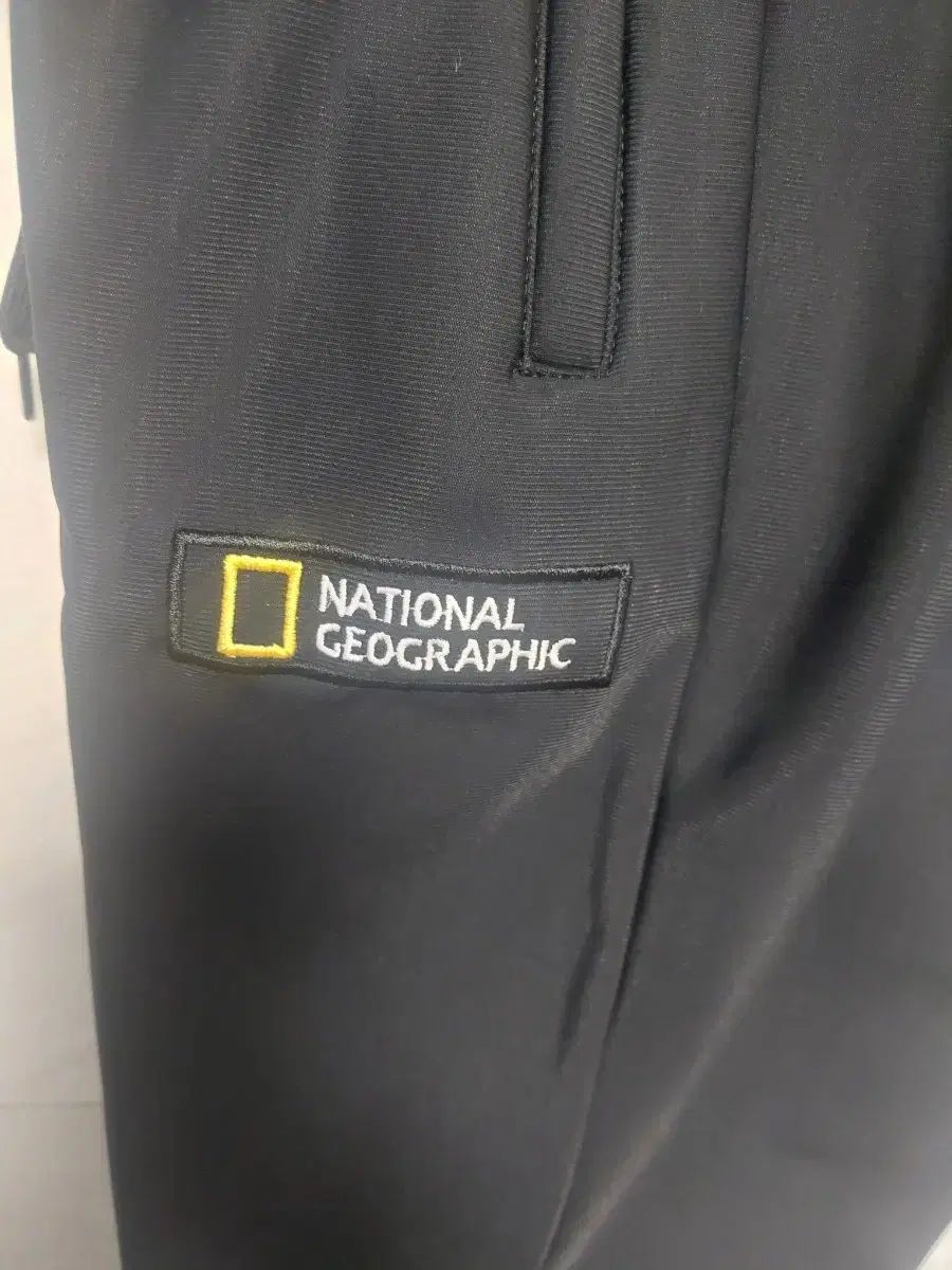 ナショナルジオグラフィック 裏起毛 L