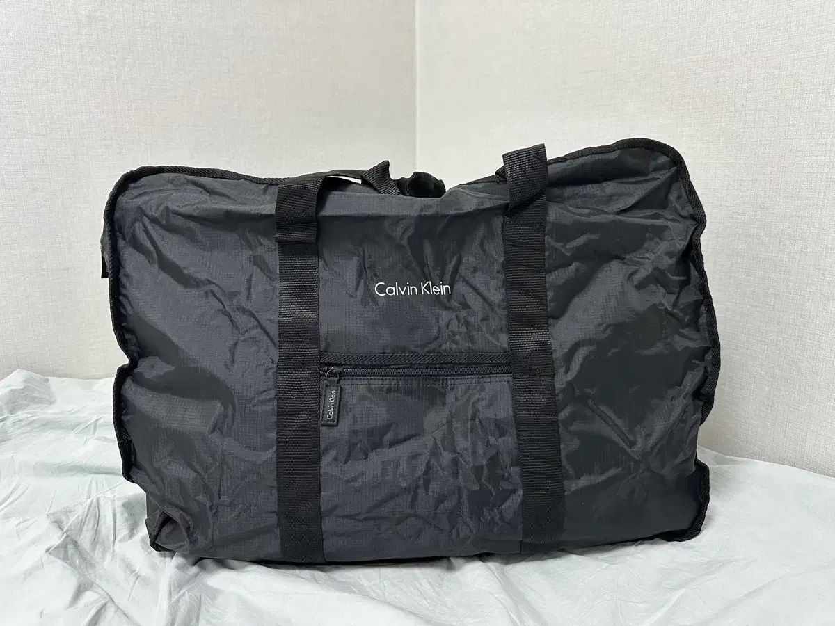 Calvin Klein カルバン クライン 旅行カバン 短時間使用
