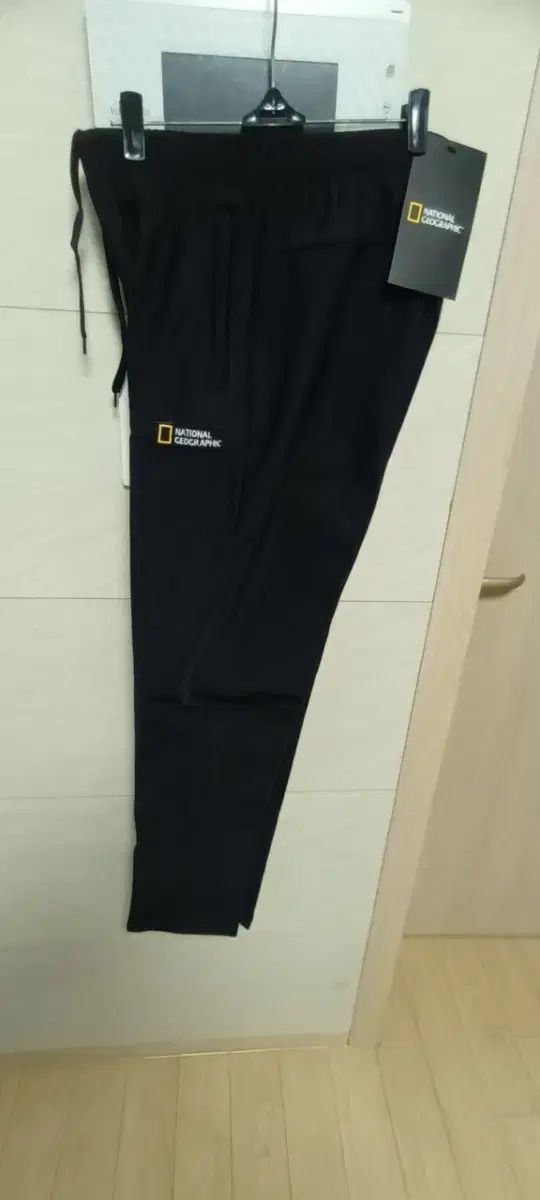 ナショナルジオグラフィック 裏起毛 ブラック L