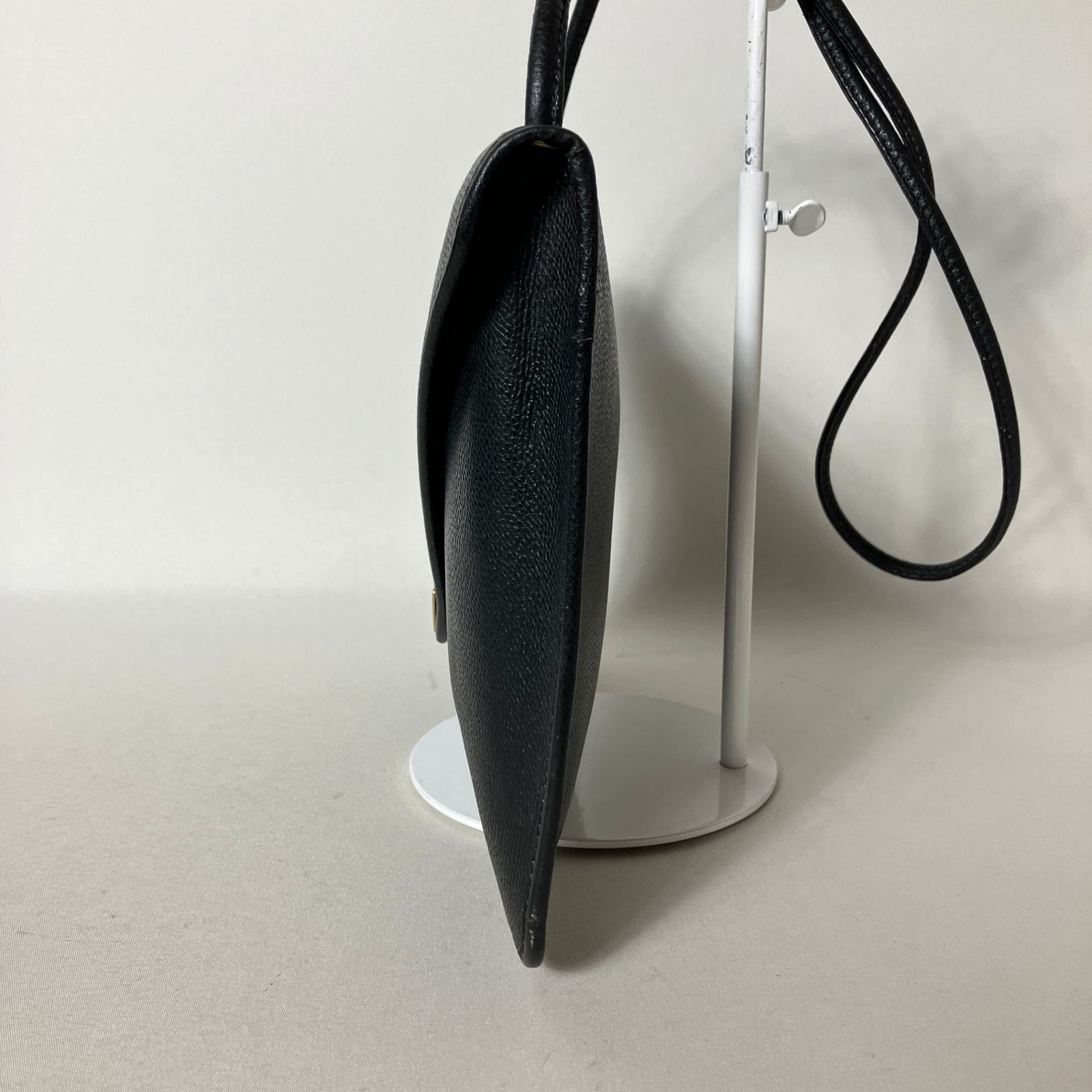 2512-96｜美品｜イヴサンローラン ショルダーバッグ レザー ブラック