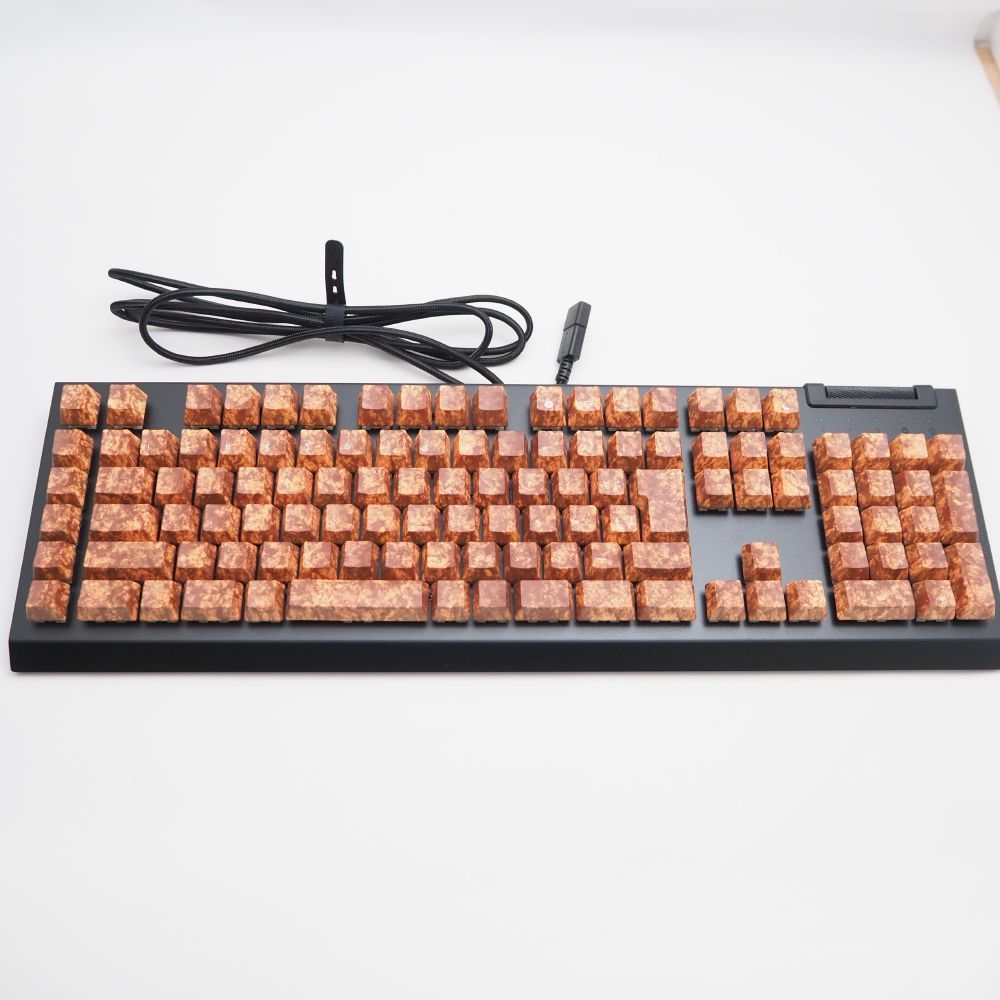 Razer BLACKWIDOW V4 X(カップヌードル 謎肉Edition