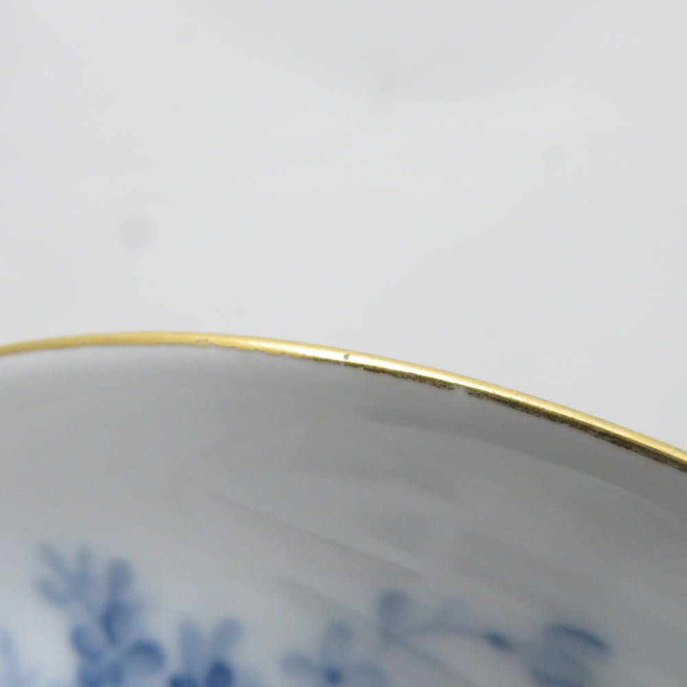 美品 OKURA 大倉陶園 カップ＆ソーサー 3客 セット ブルーフラワー 青 花 金彩 SU11109B4 美品 OKURA 大倉陶園 カップ＆ソーサー 3客 セット ブルーフラワー 青