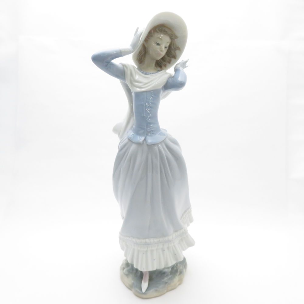 美品 LLADRO リヤドロ 4936「春のそよ風」「SPRING BREEZE」 フィギュ