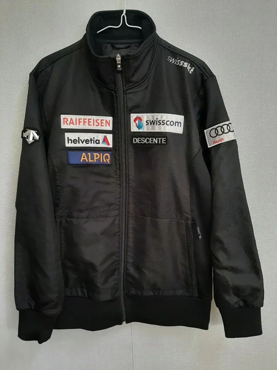 デサント 起毛 ジップアップ ジャケット 105