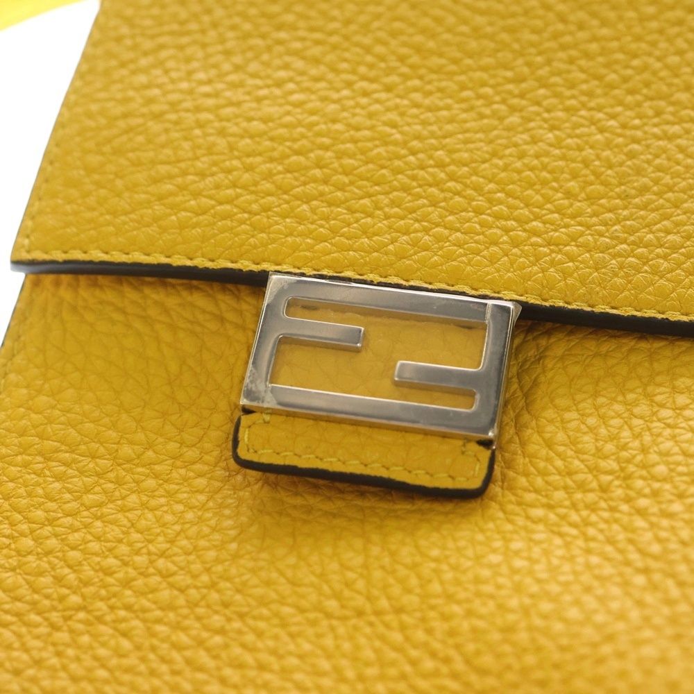 FENDI (フェンディ) スマホホルダー レザーショルダーポーチ イエロー