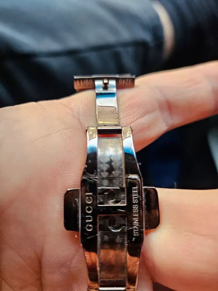  グッチ G ロゴ メタル リストウォッチ 金属ベルト 時計
