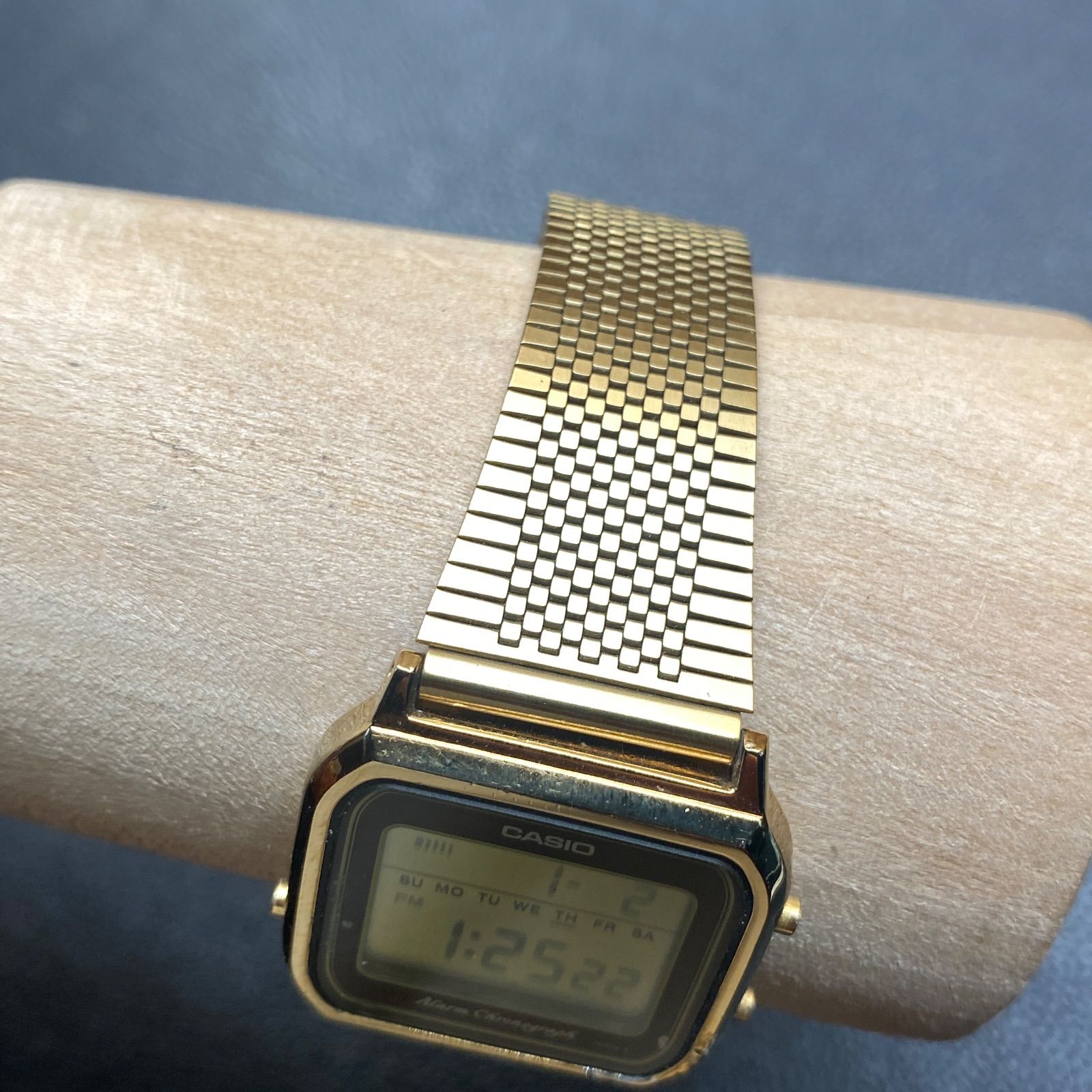  ヴィンテージ カシオ CASIO SA 70 G デジタル ゴールド メンズ 腕時計 腕時計(デジタル) 時計