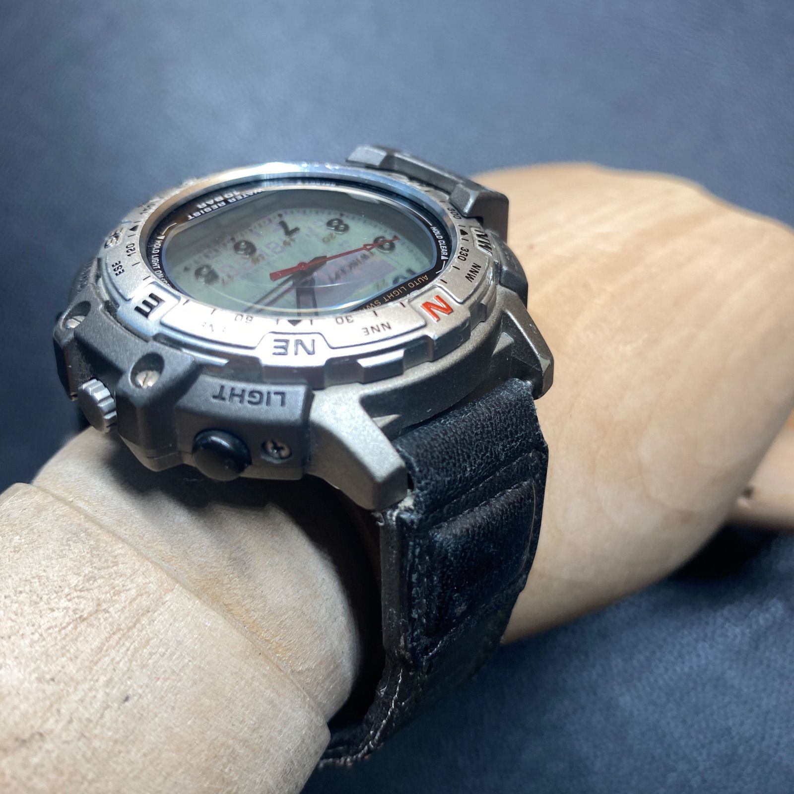 プロトレック メンズ