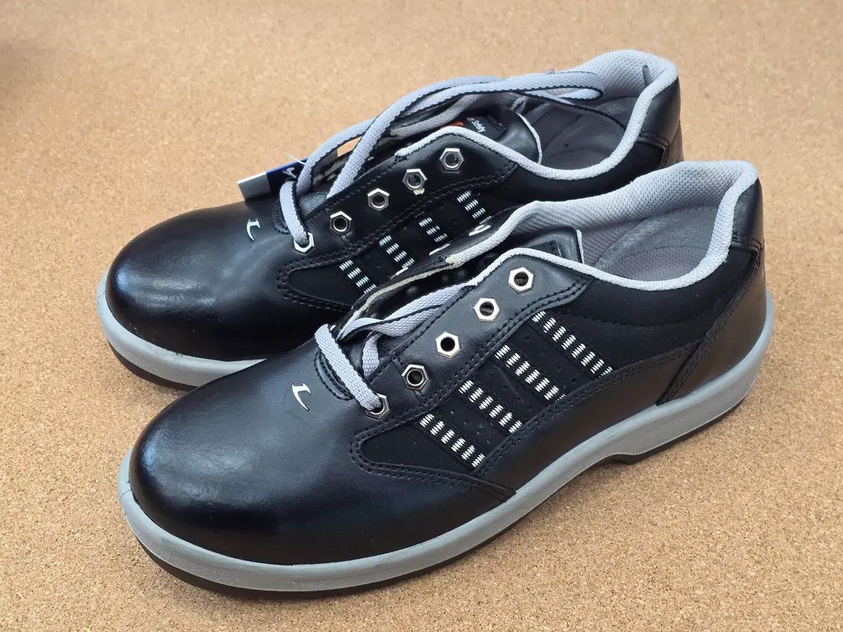 Lecaf 安全 作業靴 スニーカー ♥