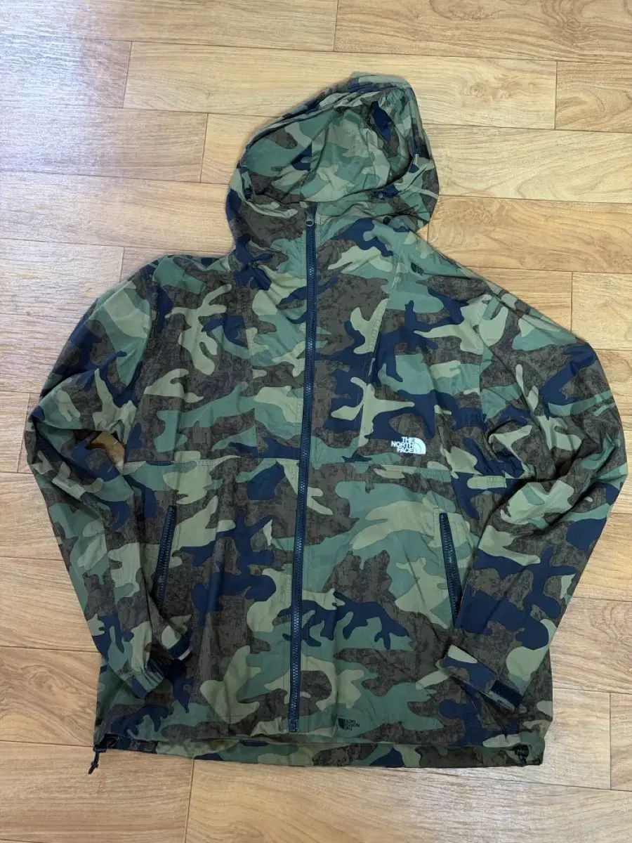 ジャパン THE NORTH FACE ザノースフェイス カモフラ ウィンドブレーカー