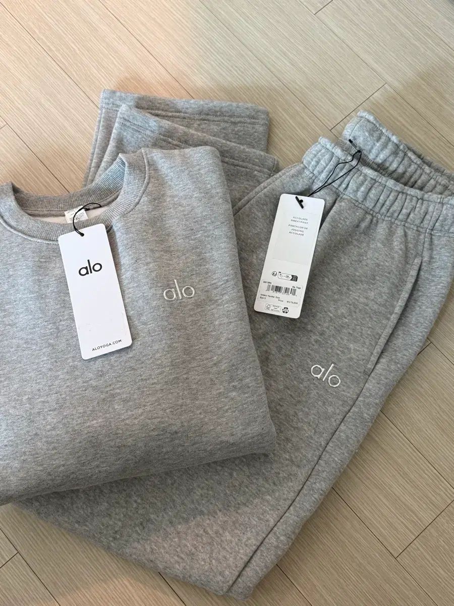 alo yoga アロ ヨガ トレーナー スウェット パンツ ズボン セット