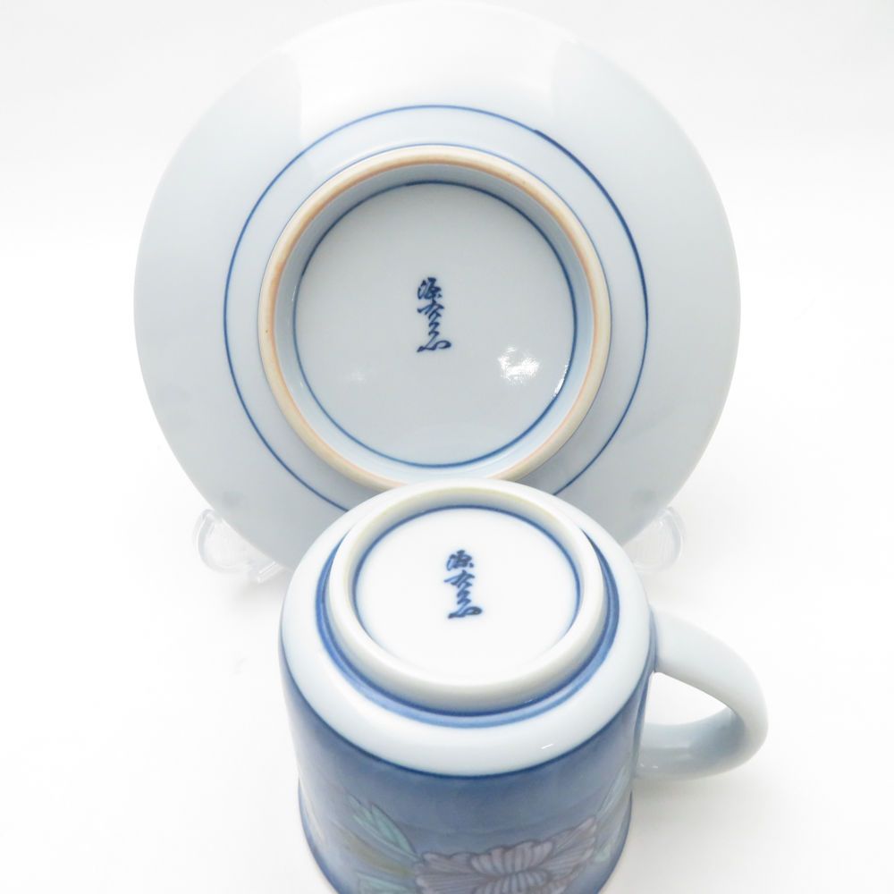 1574 源右衛門　カップ　2客 源右衛門窯 染錦牡丹蝶絵 カップ＆ソーサー 2客 ペア SY13377E2 - メルカリ