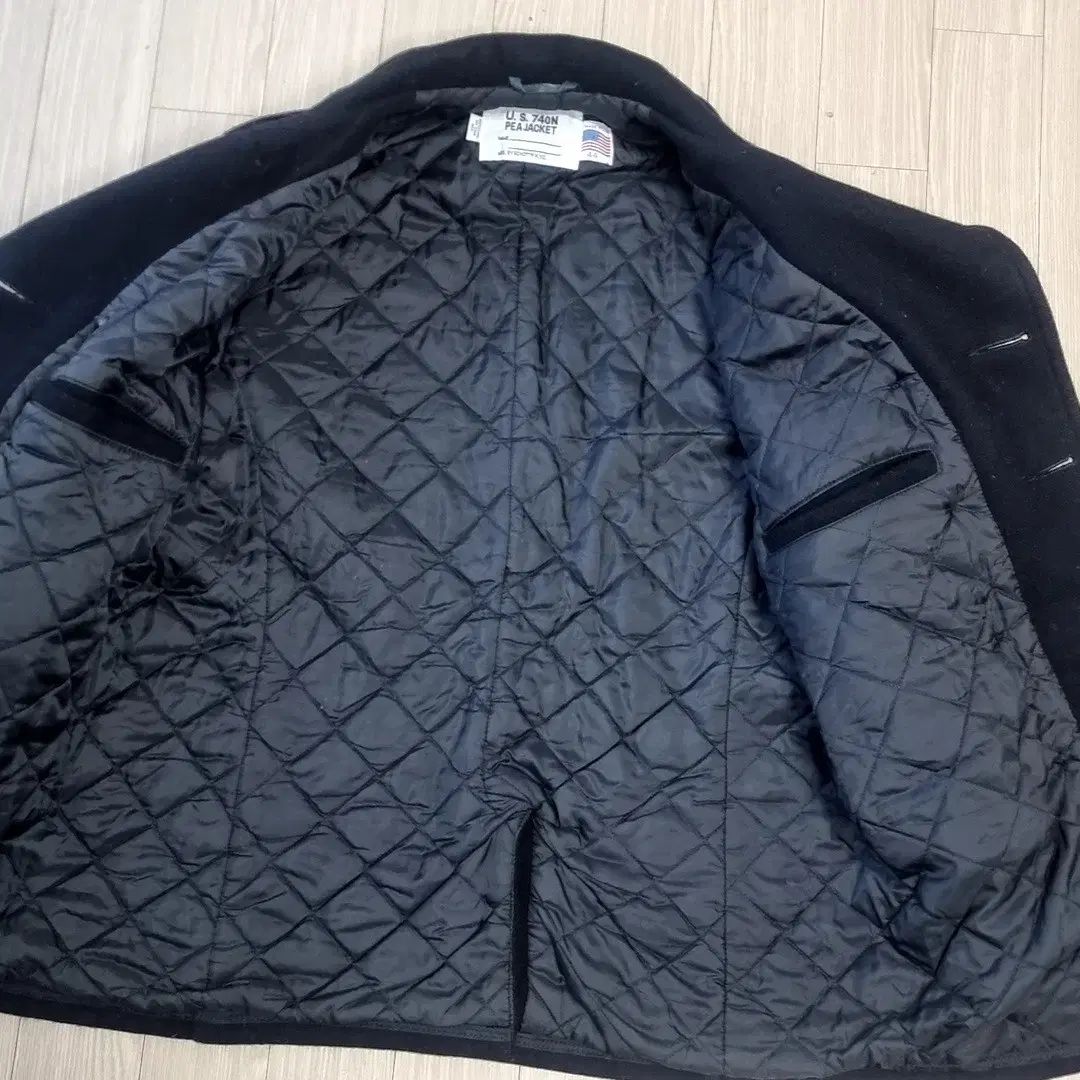 schott ショート ピーコート ブラック ダブル ボタン (44) - メルカリ