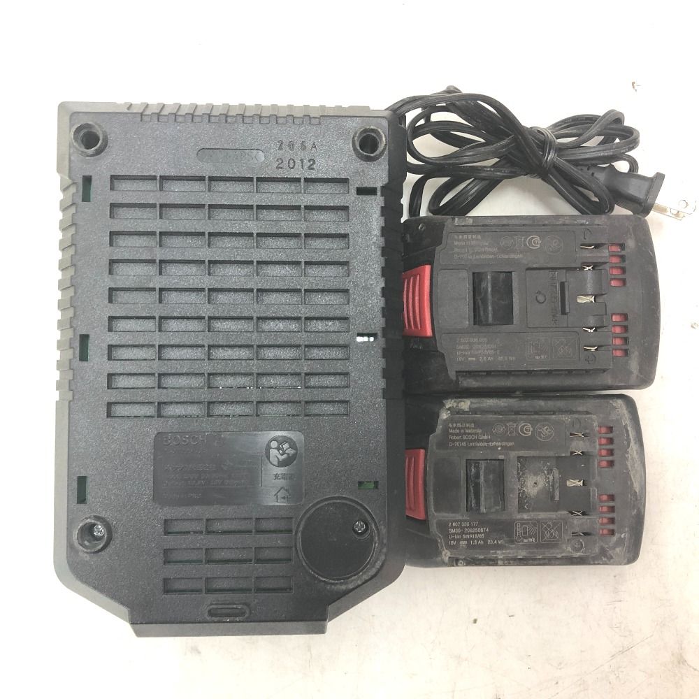  BOSCH ボッシュ 18 V バッテリーインパクトドライバ ケース 充電器 バッテリ セット やや軸ブレあり GDR LI 電動インパクトドライバー ドリル ドライバー レンチ