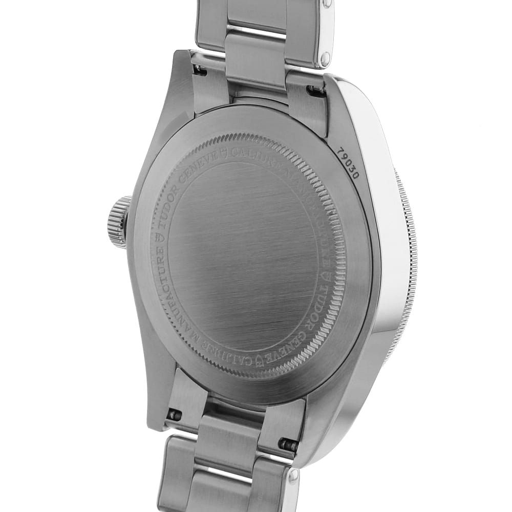 ブラックベイ58