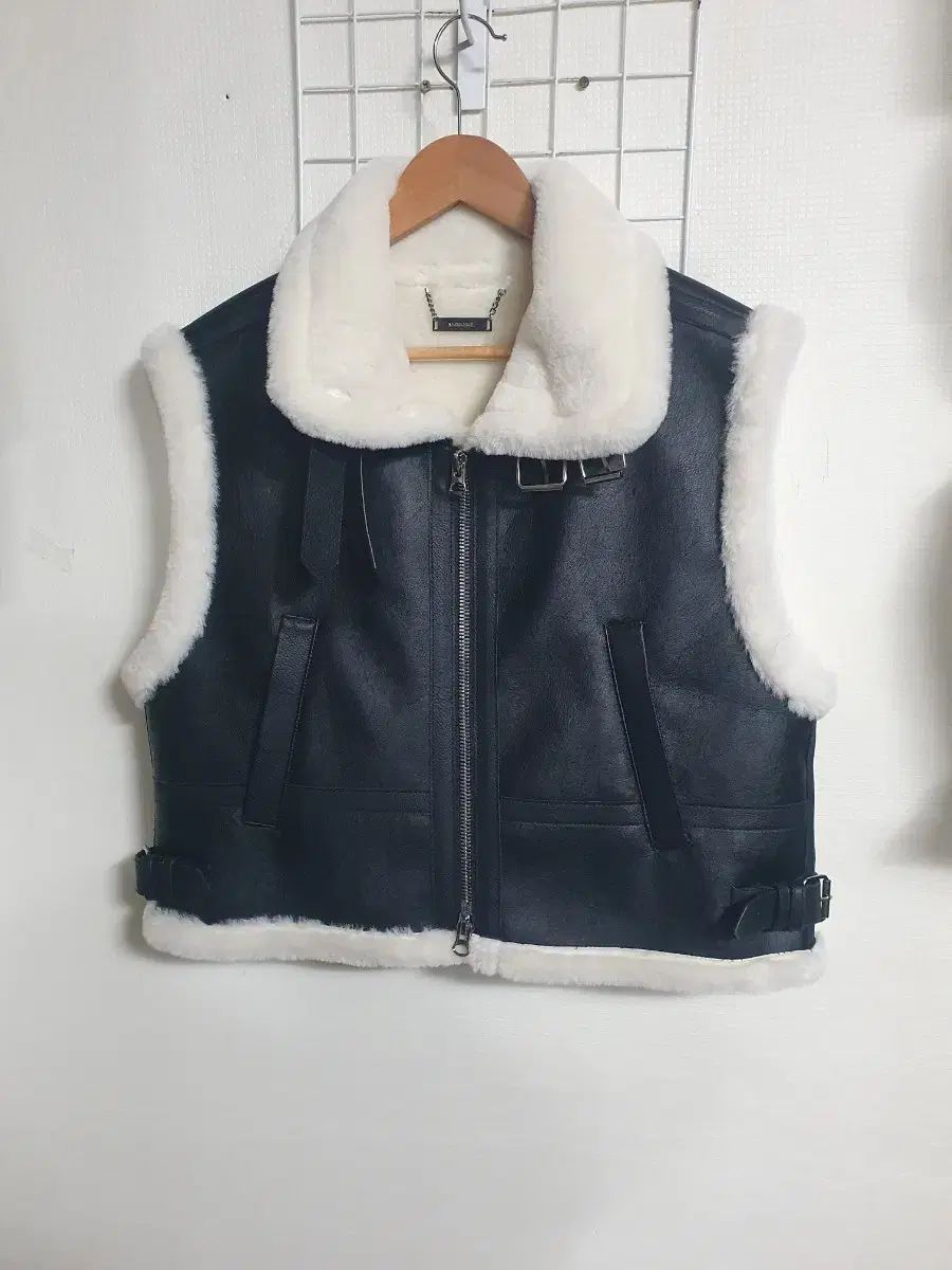 モンゴルフェイクファー ムートンベスト F