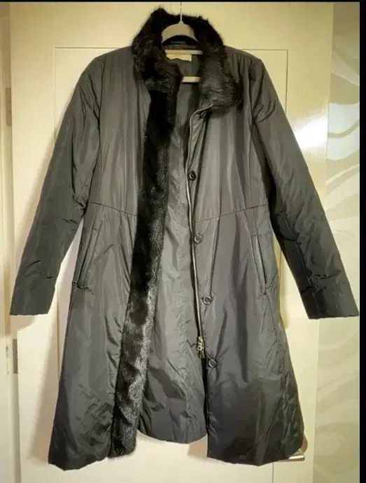 PRADA プラダ ダウンジャケット ロング丈