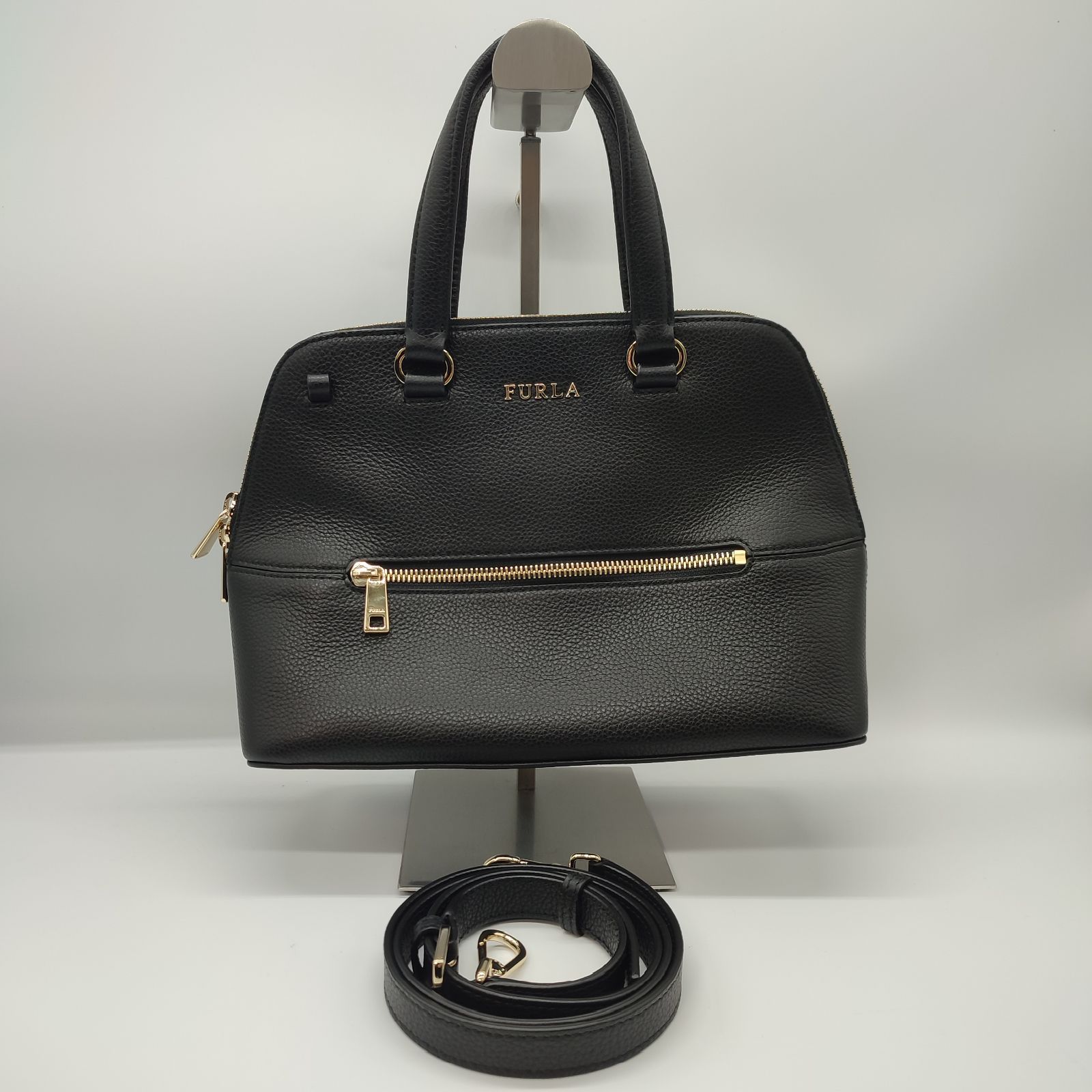 極美品】FURLAショルダーバック 【公式通販】