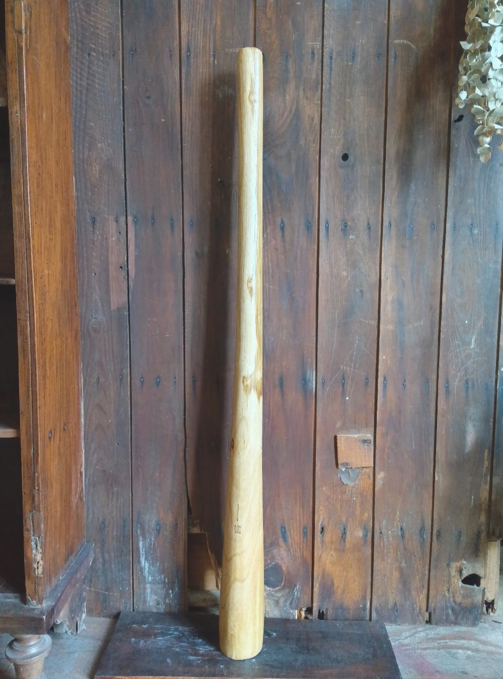 ディジュリドゥ 民族楽器 インドネシア スアールウッド 木製 楽器 管楽器 オブジェ インテリア エスニック アジアン 雑貨 癒し 瞑想 リラクゼーション ヒーリング スピリチュアル プレゼント 手作り 130 cm