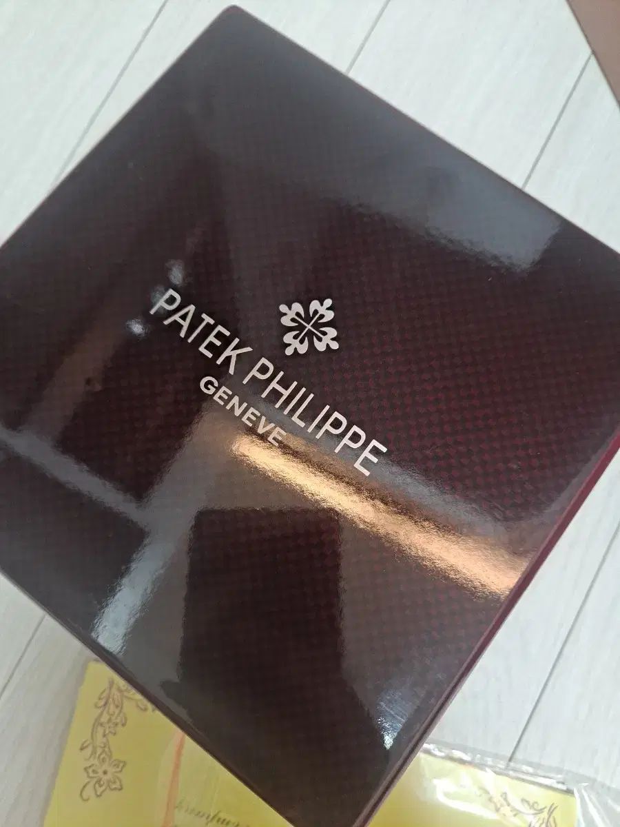  パテック ノーチラス7010 3 kレディース時計 自動巻き時計 腕時計(アナログ)