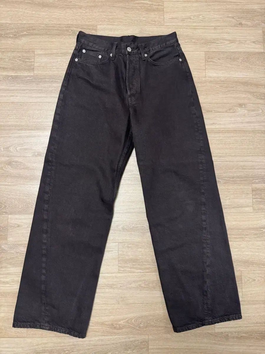 COS パサード ストレート レグ ジーン ブラウン