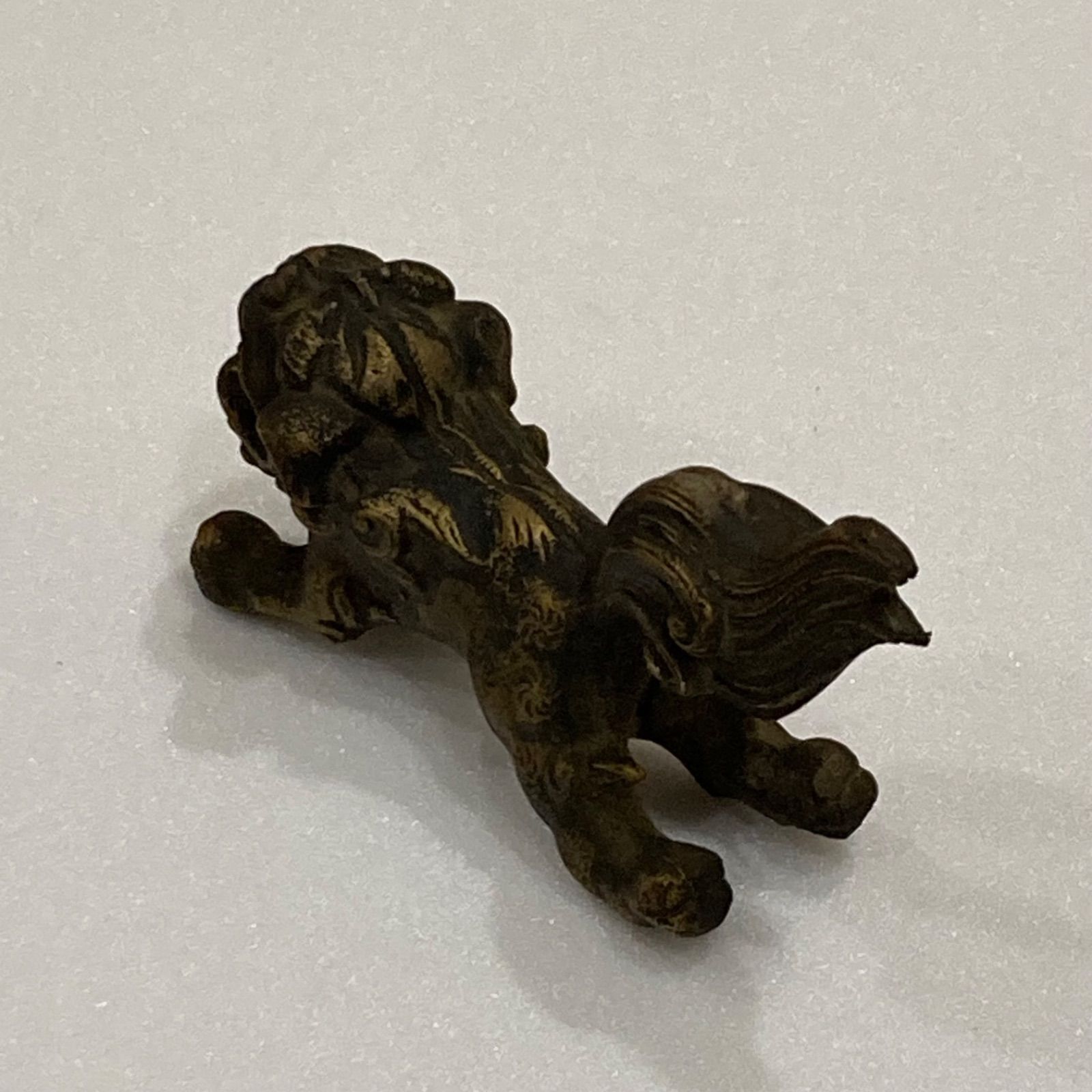 真鍮製 獅子の置物 古美術 オブジェ 縁起物 インテリア - メルカリ