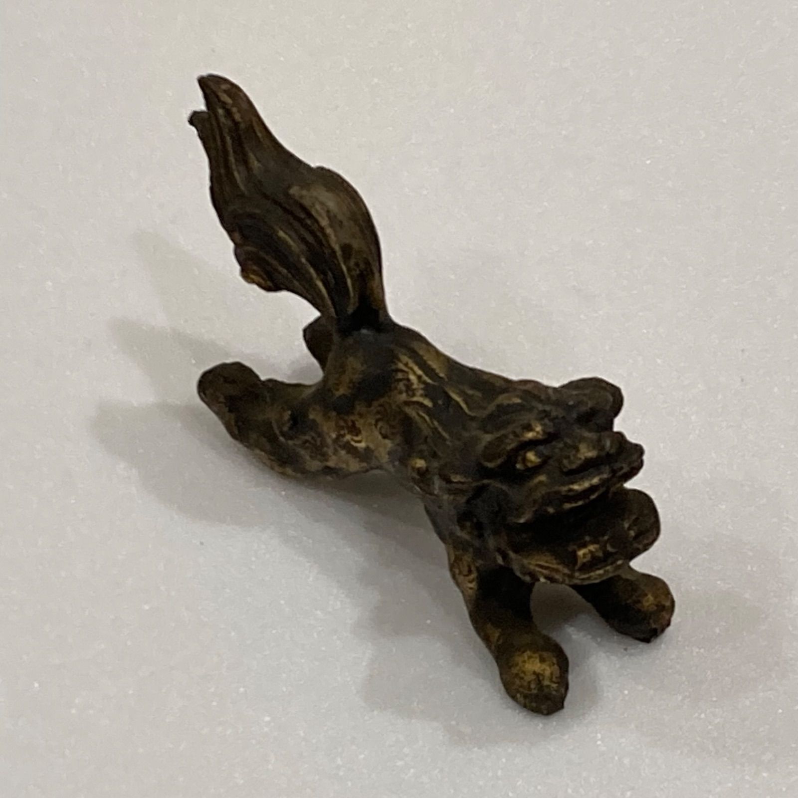 真鍮製 獅子の置物 古美術 オブジェ 縁起物 インテリア - メルカリ
