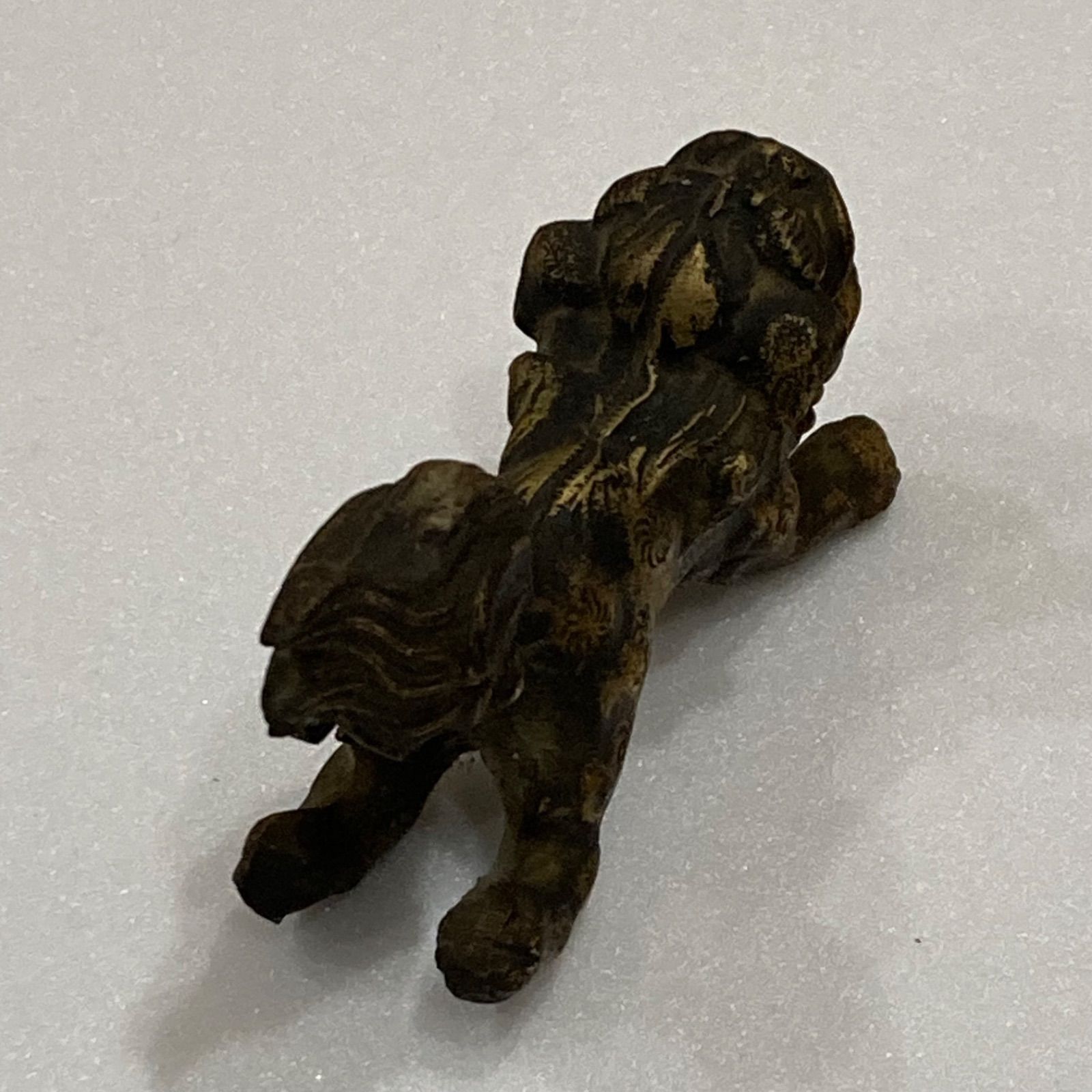 真鍮製 獅子の置物 古美術 オブジェ 縁起物 インテリア - メルカリ