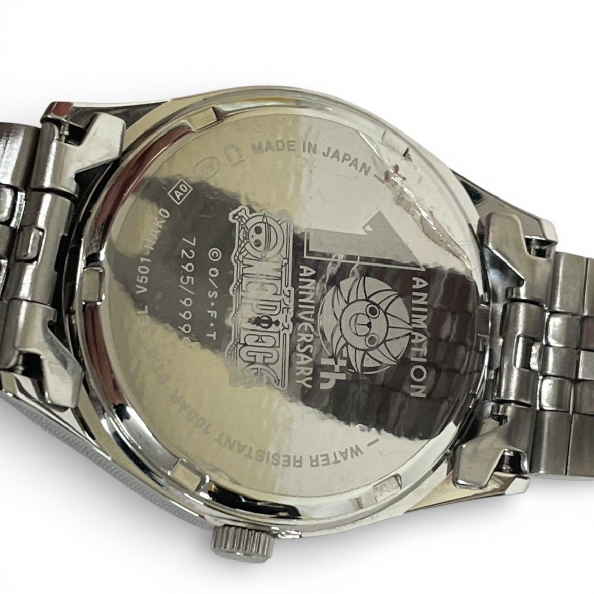 ワンピース 10周年記念公式ウォッチ 黄金の指針(ゴールデン・ポース