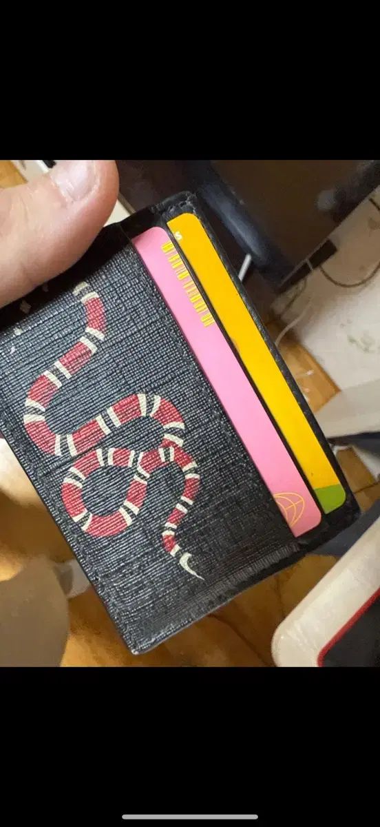 グッチ キングスネーク カードウォレット ブラック