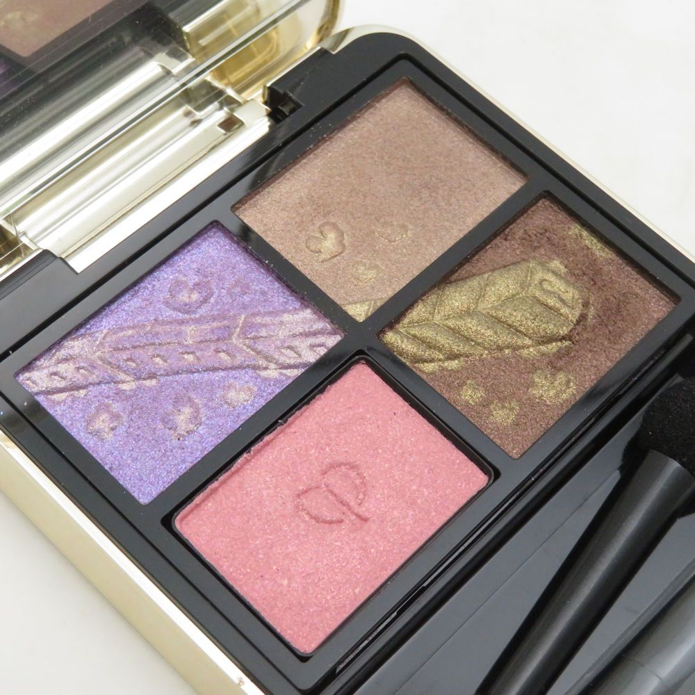 美品 cledepeaubeaute クレドポーボーテ オンブルクルールクアドリ