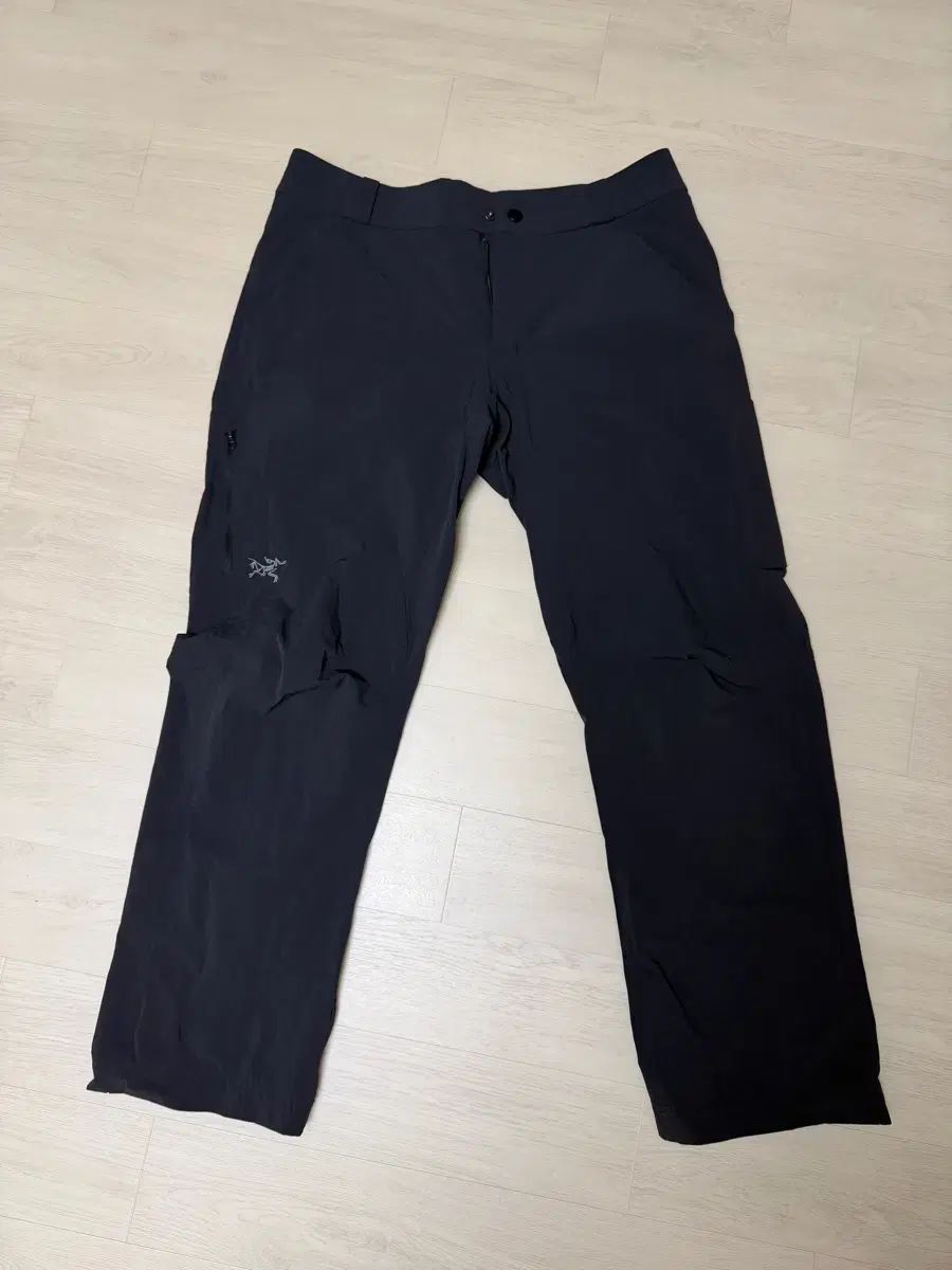 廃盤レア商品　ARC'TERYX アークテリクス クロニンパンツ ブラック アークテリクス クロニン パンツ メンズ ARC'TERYX CRONIN PANT MEN'S